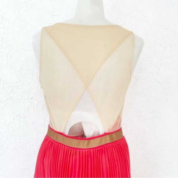 THREE FLOOR A-Line Crew Neck Pleated & Mesh Accents sleeve less Midi Dress 10 - Picture 8 of 13